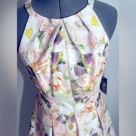 NWT Vince Camuto Sz 6 Pink Jacquard Floral Halter Fit & Flare Dress w/ Pockets - Picture 6 of 16